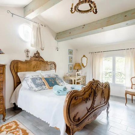 Agreable Chambre D'Hotes Avec Piscine Bed & Breakfast Le Beausset Ngoại thất bức ảnh