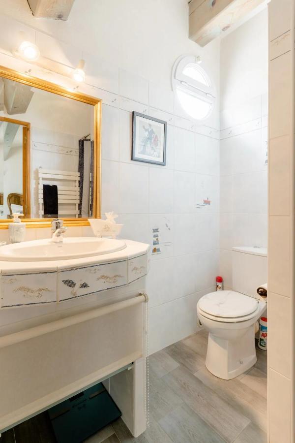Agreable Chambre D'Hotes Avec Piscine Bed & Breakfast Le Beausset Ngoại thất bức ảnh